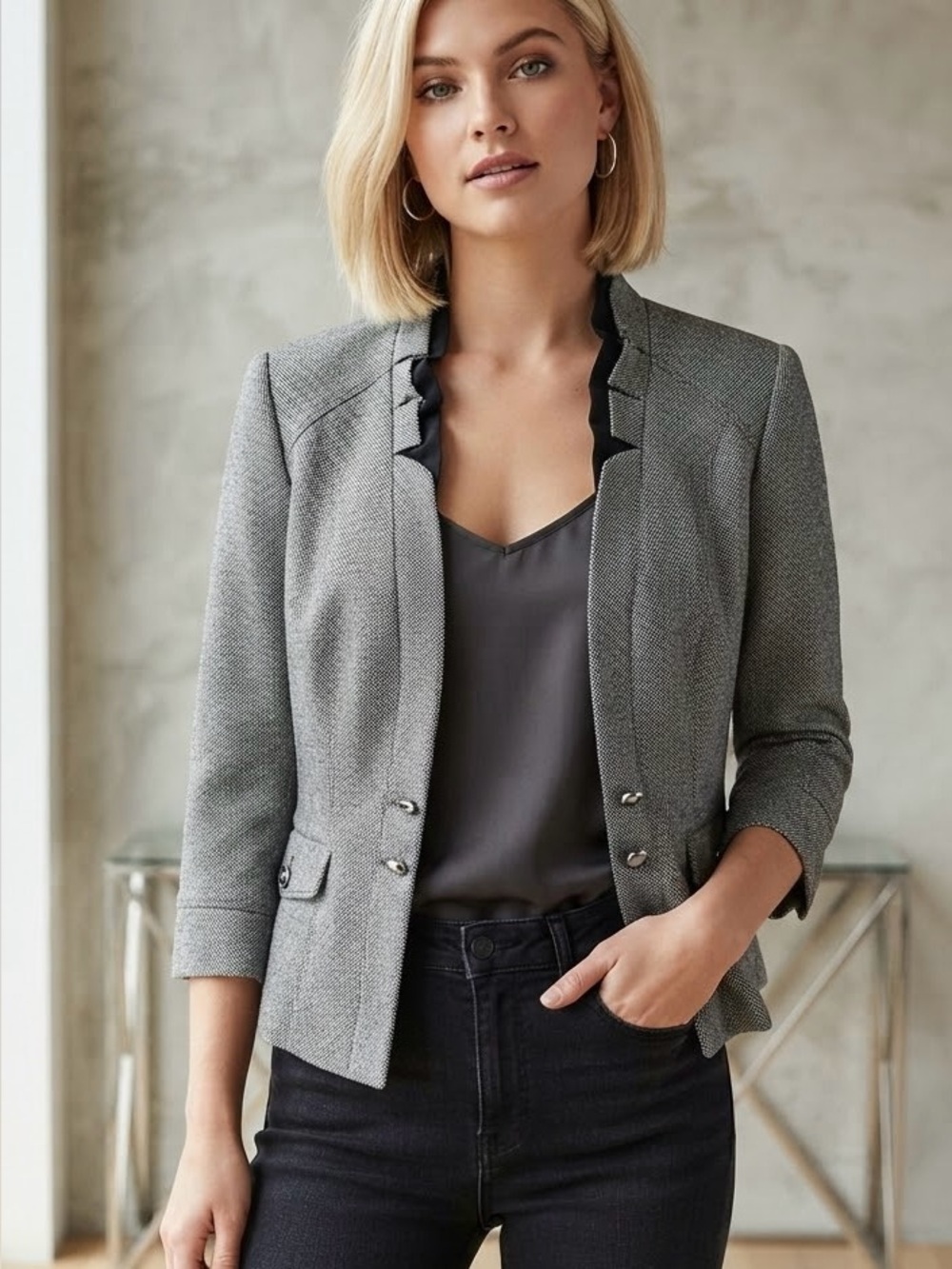 WHBM White House Black Market Sz 4 Gray Ruffle Cropped 3/4 Sleeve Blazer Jacket